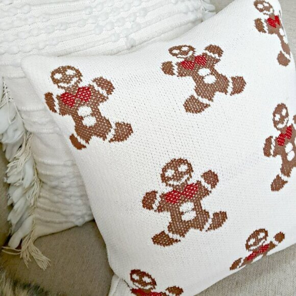 NEW! 20" x 20" GINGERBREAD MAN KNIT PILLOW - Picture 1 of 5